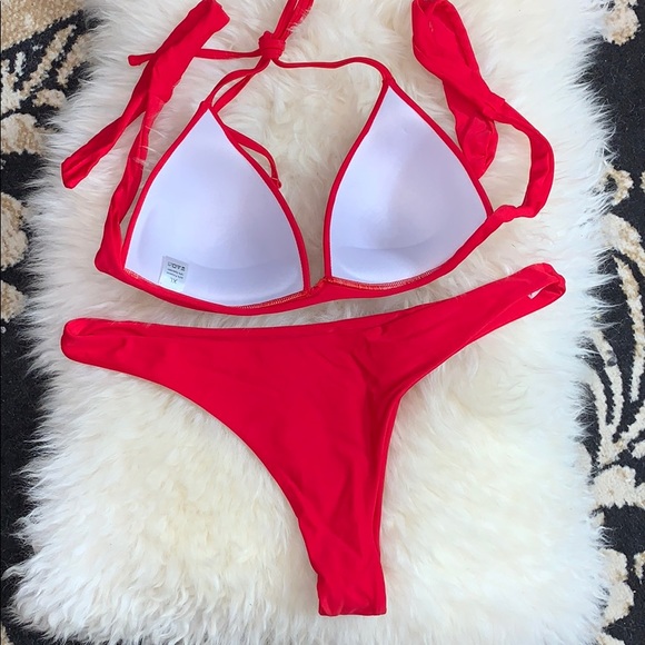 Fire Red bikini set - Picture 2 of 4